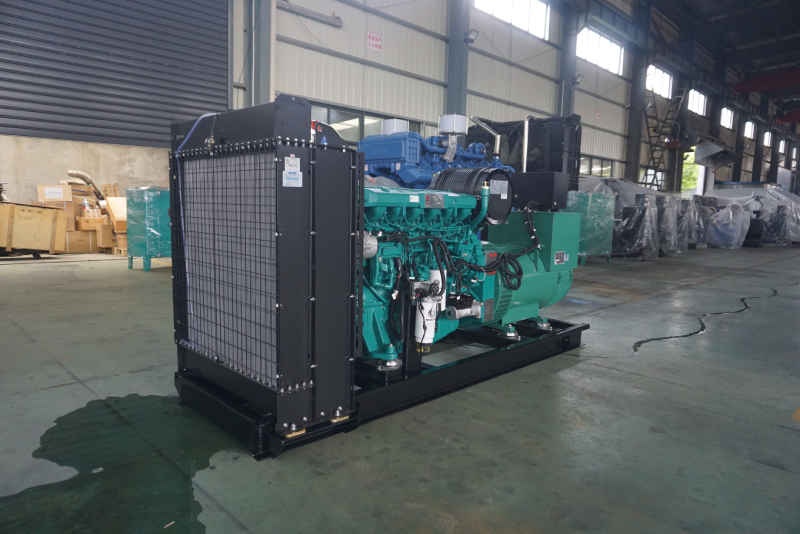 柴油发电机的排气为什么冒黑烟?(图1) DSC08632.jpg